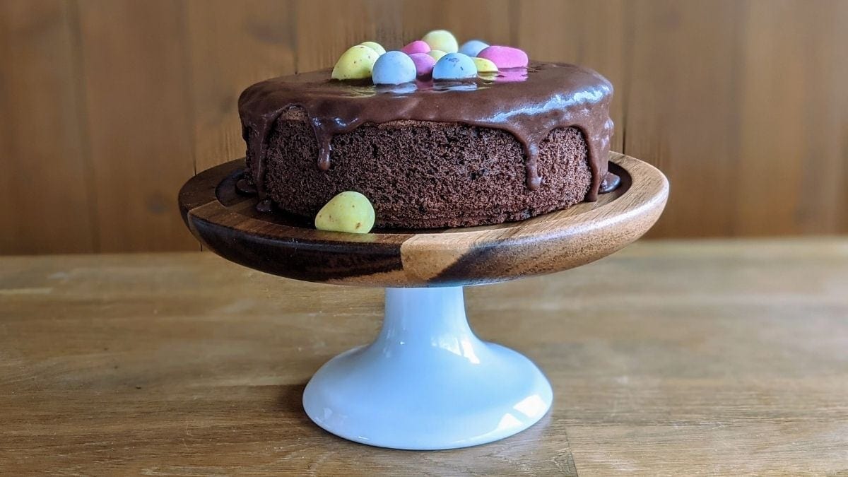 Gâteau au chocolat et mini eggs
