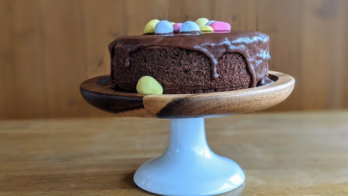 Gâteau classique Pâques chocolat et mini eggs