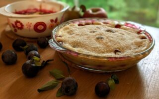 Clafoutis aux prunes adapté Julia Child Mission Cuisine Urbaine